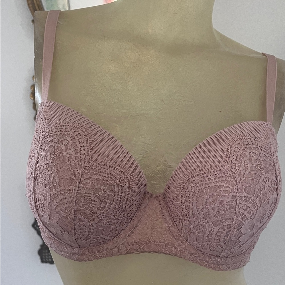 Victoria’s Secret Dream Angels Lined Demi Bra